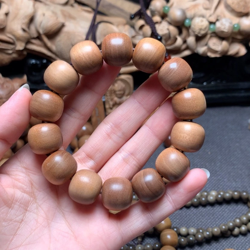【闪购商品】檀香木手串/手链七*15*16横纹