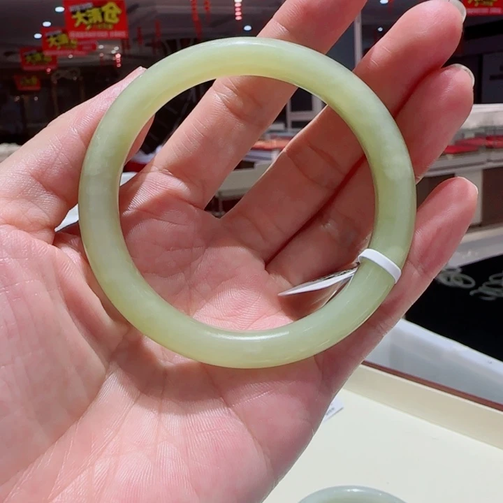 未镶嵌手镯和田玉31