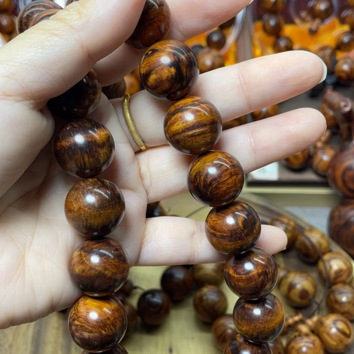 汐***哇木质类黄花梨黄花梨1.8