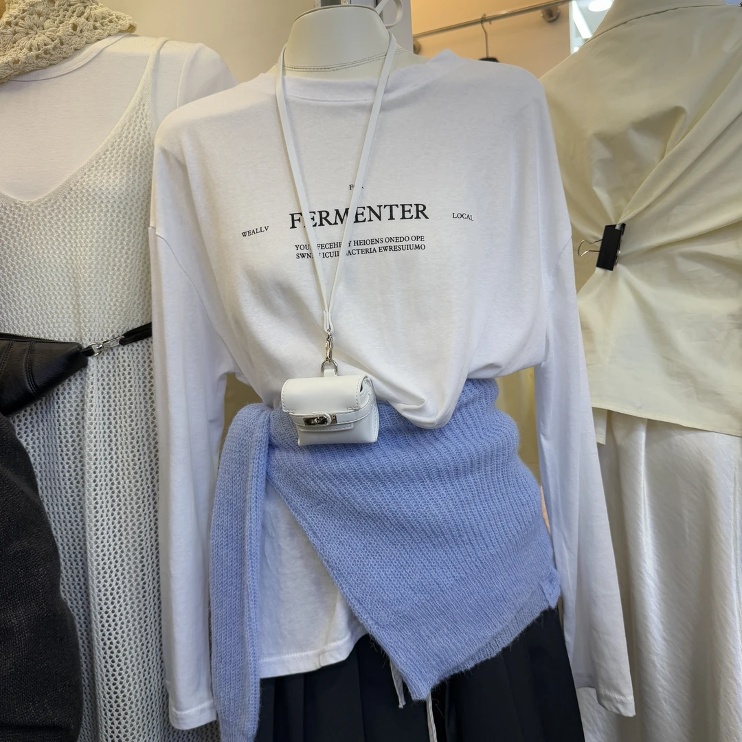 韩系早春高品质字母长袖T恤上衣1819