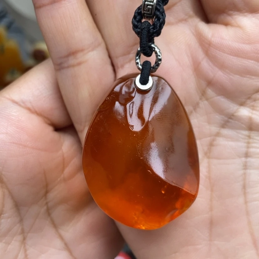 【闪购商品】琥珀颈饰未镶嵌