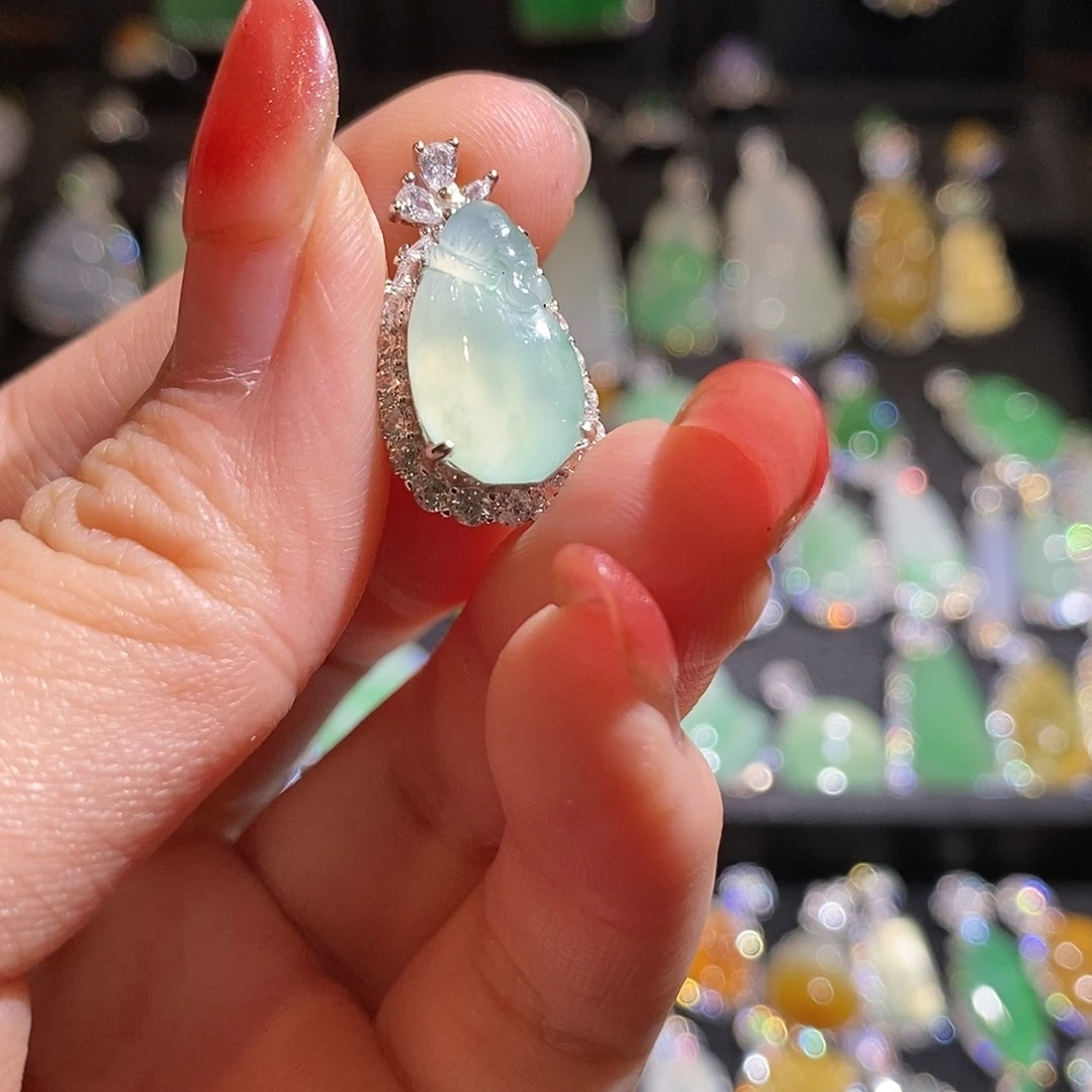 颈饰银S925镶嵌翡翠天然翡翠