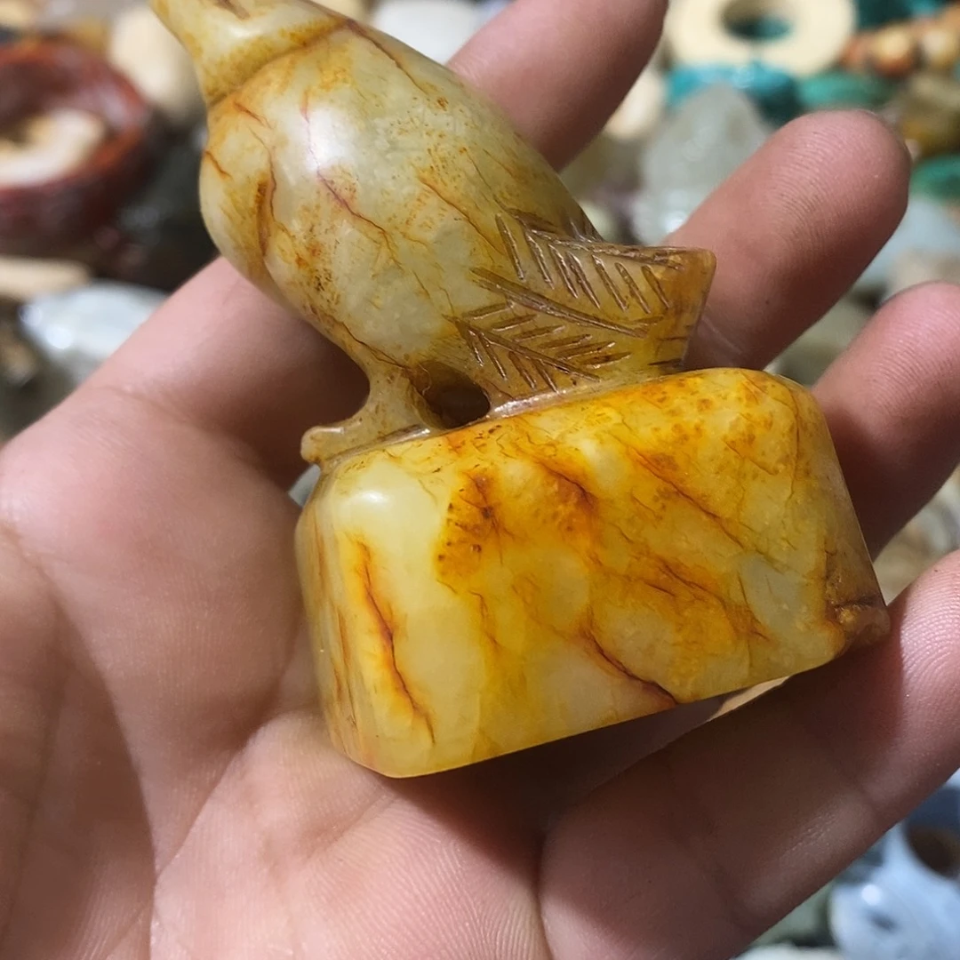 和田玉（糖玉）未镶嵌挂件