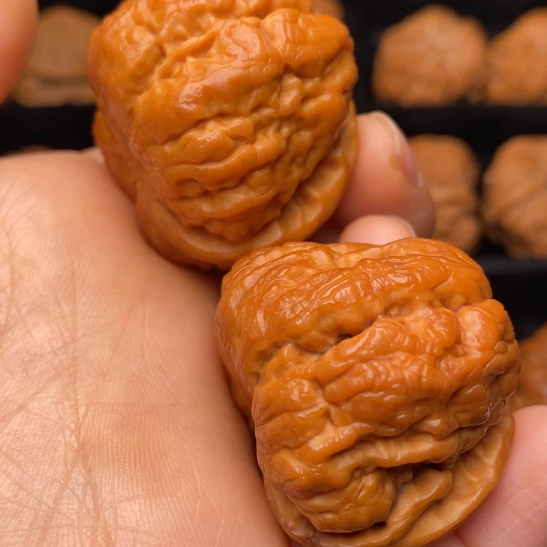 文玩核桃吊坠秦岭野生核桃