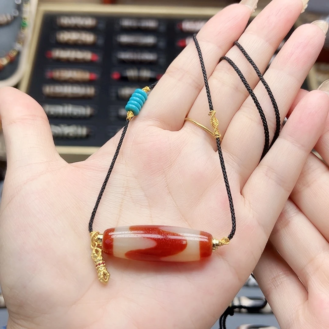 玛瑙/玉髓合金颈饰