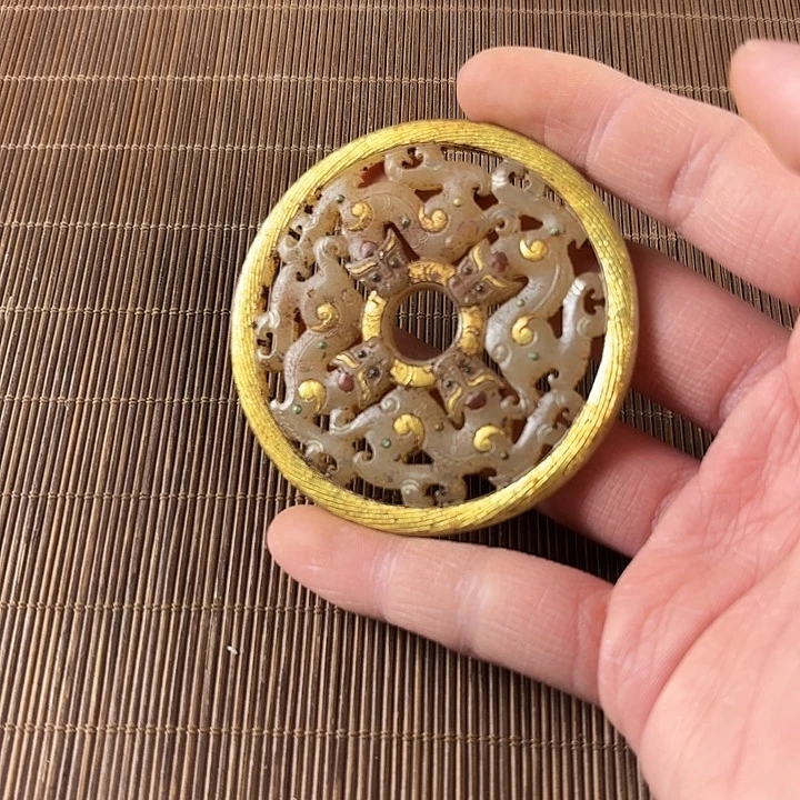 新***！和田玉未镶嵌挂件