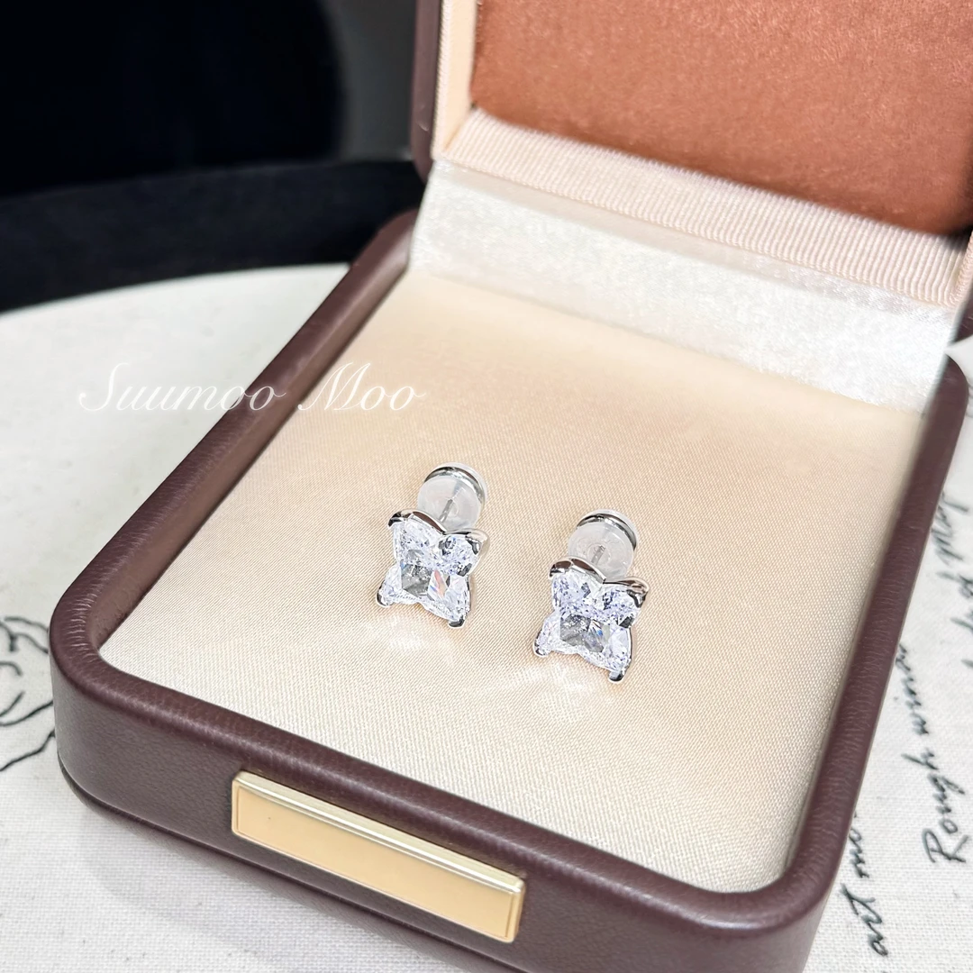 铜合金合成锆石耳饰 法式简约高级超闪锆钻老花耳钉