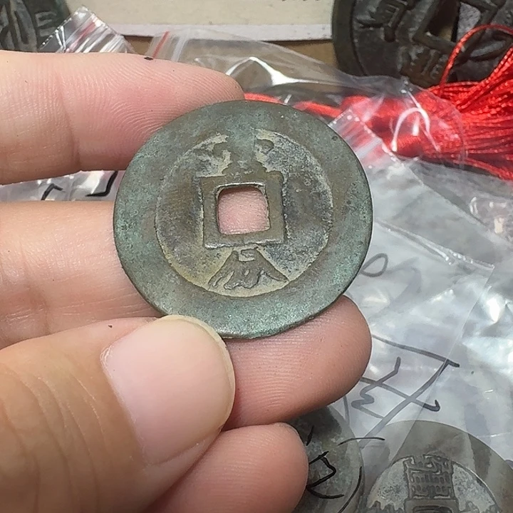 守***河铜现代工艺品花钱