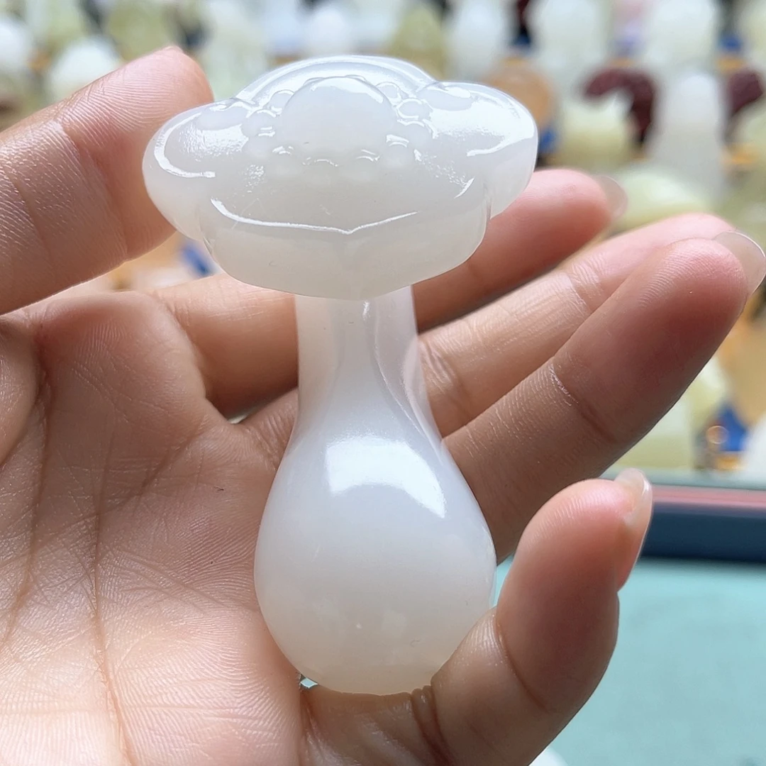 张***C新疆昆仑山脉山料