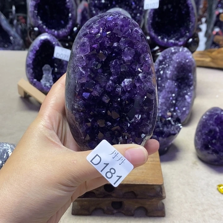 未镶嵌大型摆件（非配饰）水晶