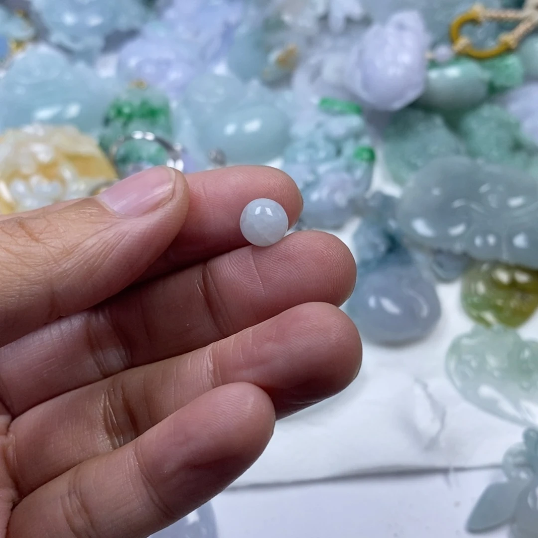 颈饰未镶嵌翡翠沉**安翡翠