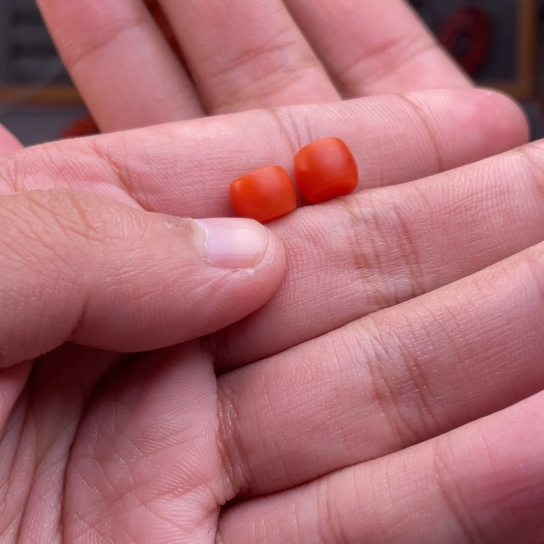 小***哥南红玛瑙未镶嵌配饰卡8mm