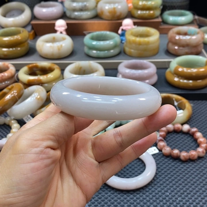 合金手镯石英质玉