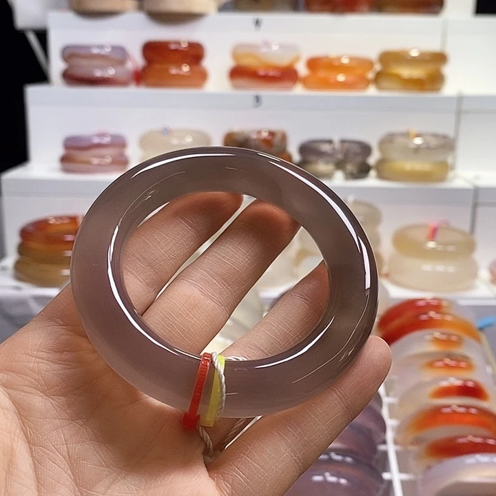 玛瑙/玉髓未镶嵌手镯