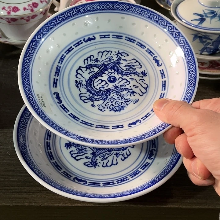 瓷片//////直径18.5厘米。2个。