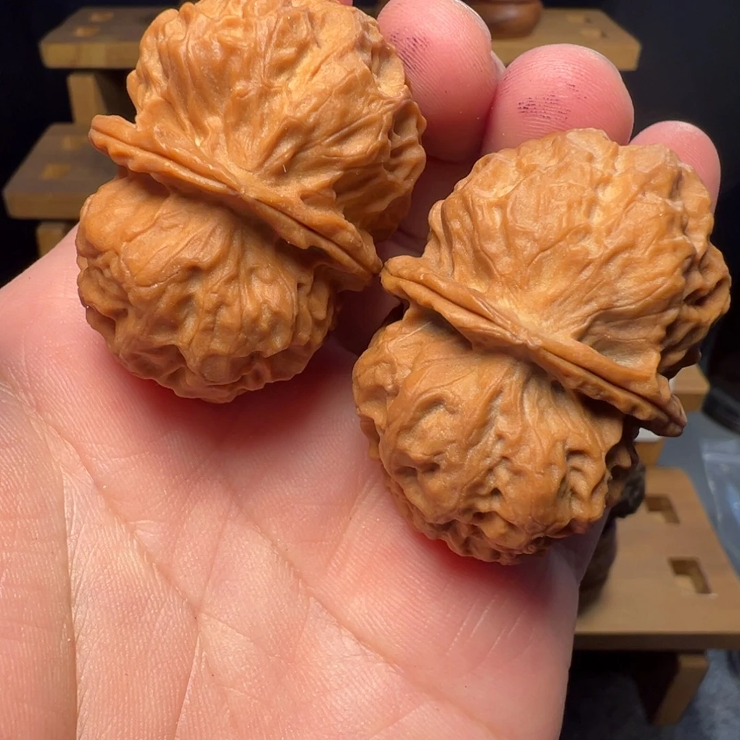 吊坠文玩核桃白泽45mm
