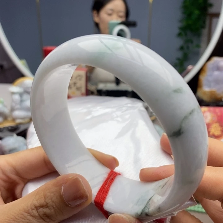 翡翠手镯未镶嵌手镯59.4