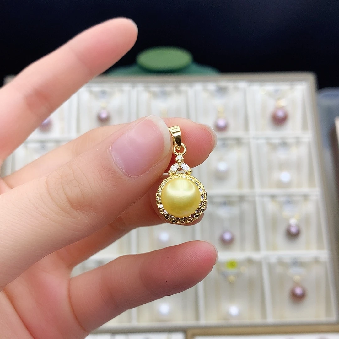 淡水珍珠颈饰合金