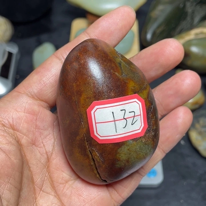 颈饰未镶嵌和田玉盐*水132