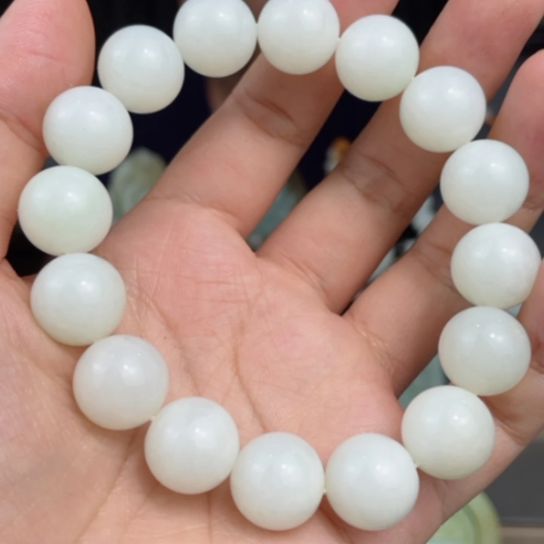 【闪购商品】颈饰未镶嵌和田玉