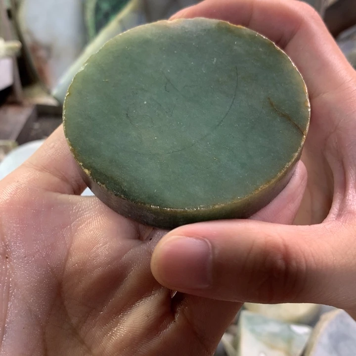 翡翠裸石8号取挂件
