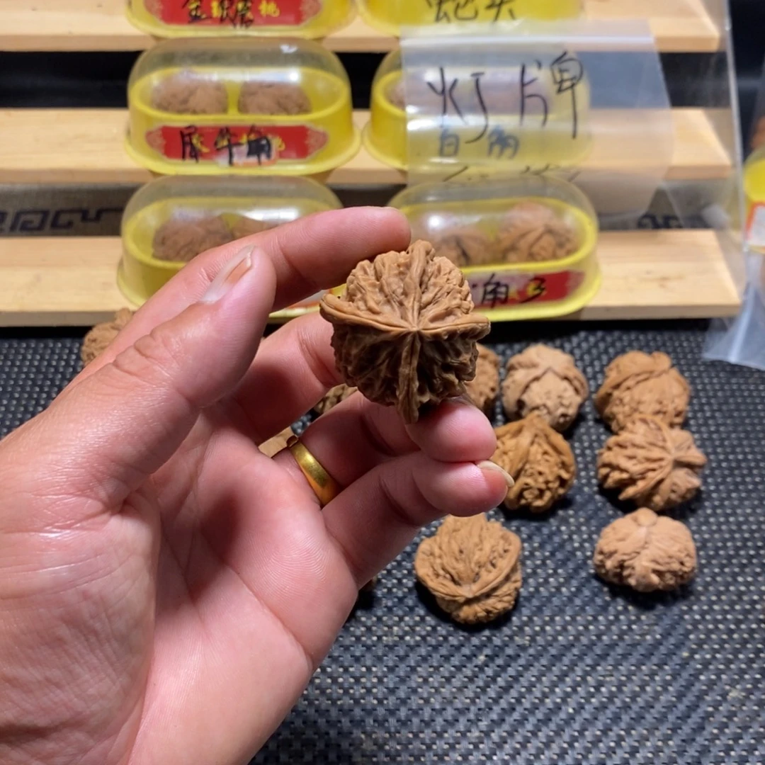 ****¹吊坠文玩核桃核桃异形