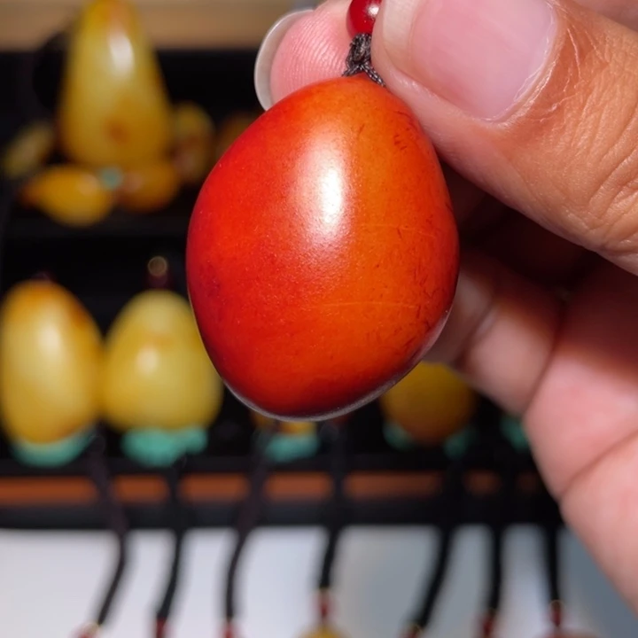 实***海和田玉未镶嵌颈饰