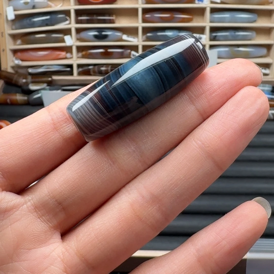 逍***7玛瑙/玉髓未镶嵌颈饰