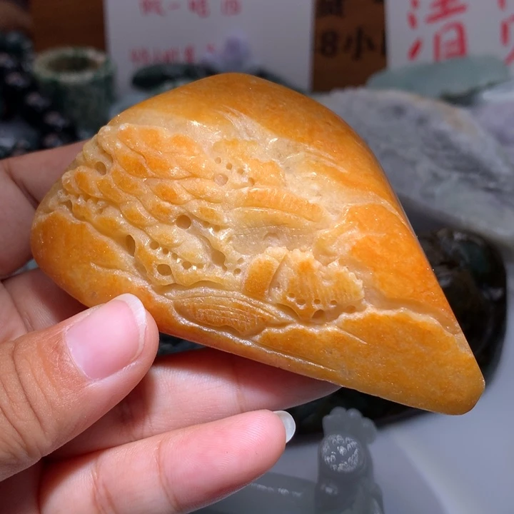 翡翠未镶嵌颈饰保真天然A货翡翠