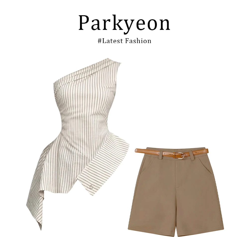 parkyeon气质不规则斜肩条纹吊带上衣热辣修身显瘦短裤夏季两件套