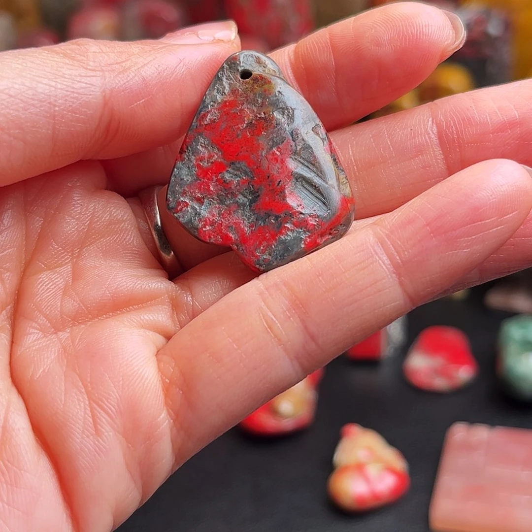 昌化石其他阿***x鸡血石原石