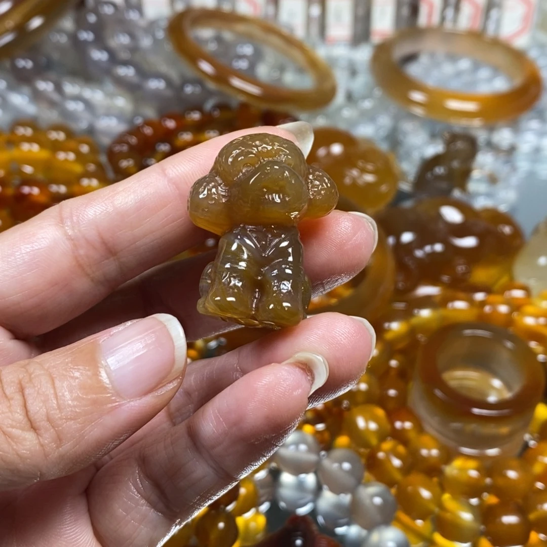 玛瑙/玉髓未镶嵌玛瑙吊坠