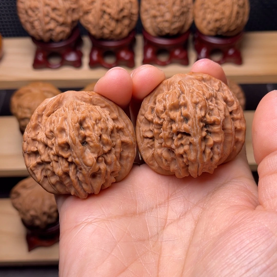 柳***味吊坠文玩核桃四座楼