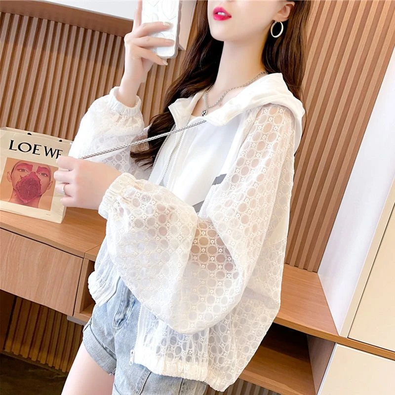 新款夏季宽松防晒开衫女外套薄款防紫外线休闲沙滩聚酯纤维连帽拼