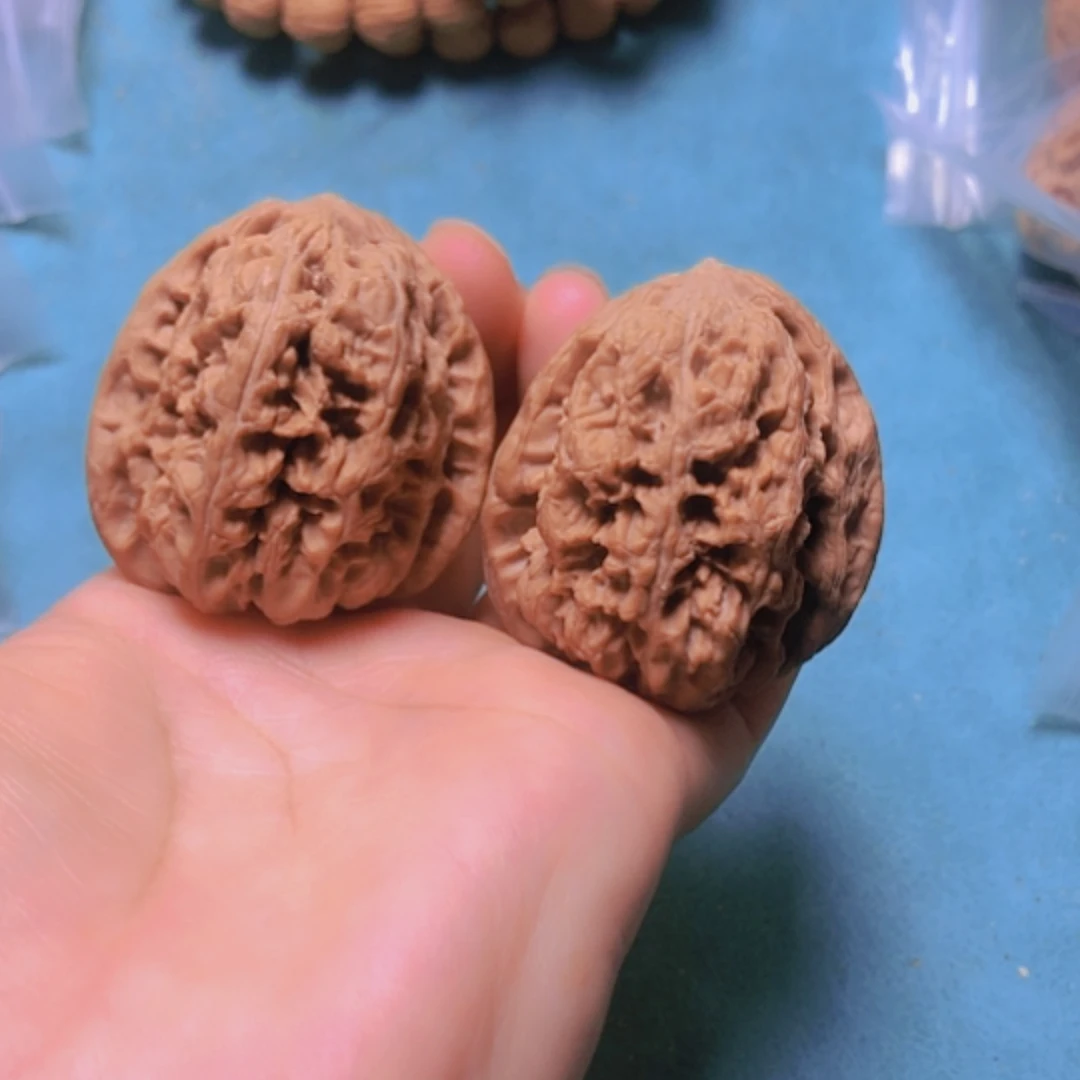 【闪购商品】核桃摆件41将军修尖