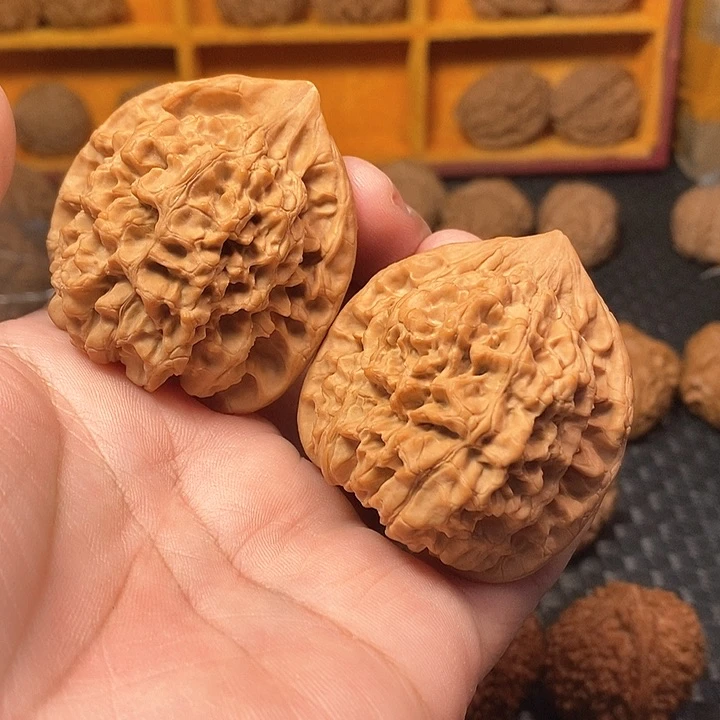 吊坠文玩核桃48尺，麒麟纹官帽