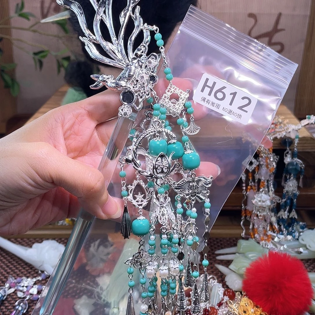 祎****蛇纹石玉合金发饰