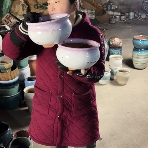 口20高12瑕疵盆子。