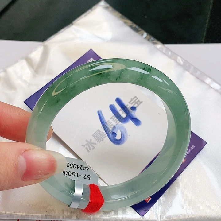 翡翠手镯未镶嵌缅甸天然a货翡翠