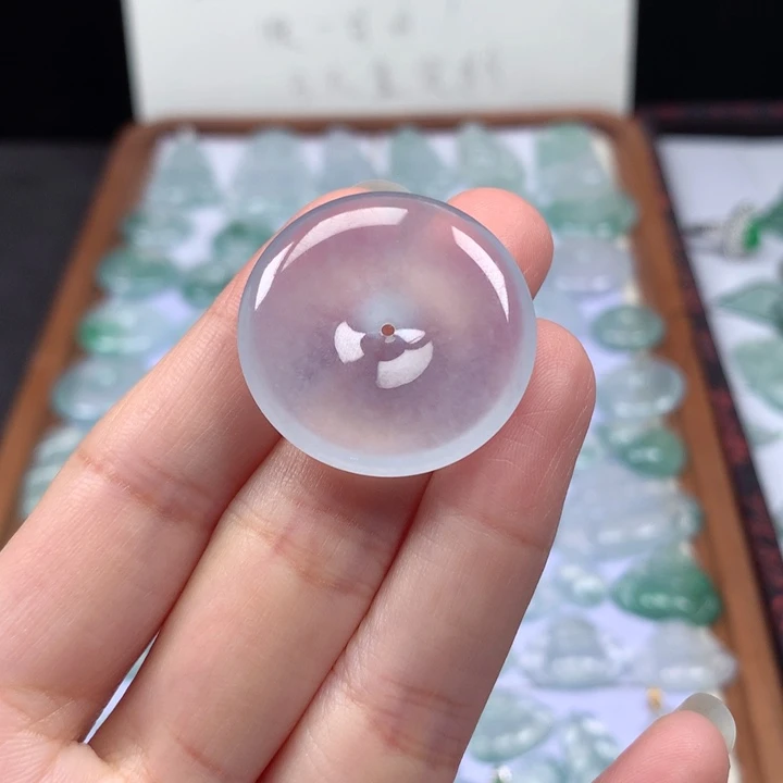 颈饰未镶嵌翡翠冰种平安扣