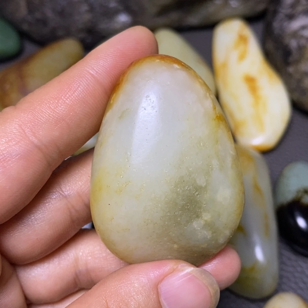 未镶嵌和田玉挂件