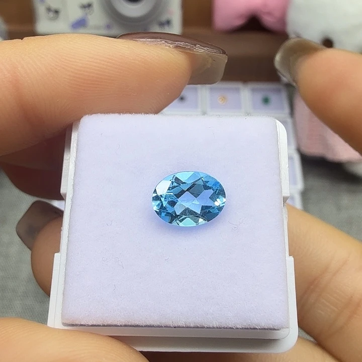托帕石裸石椭圆形1.44ct