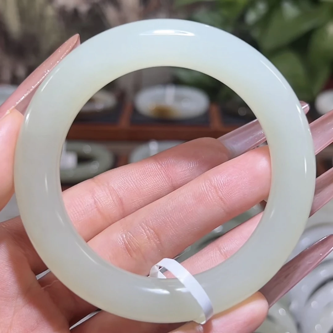 福利！和田玉高冰青提葡萄肉手镯57-58圈口