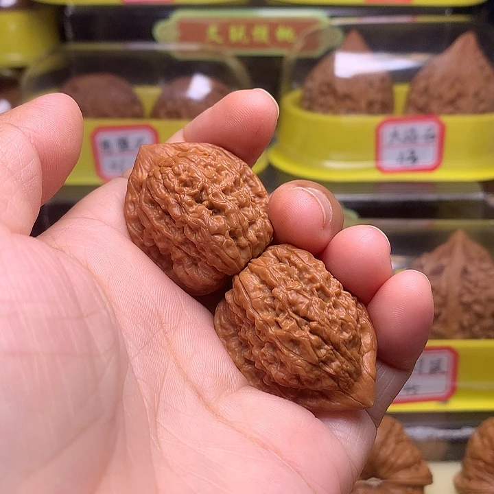 把件文玩核桃28尺麒麟纹