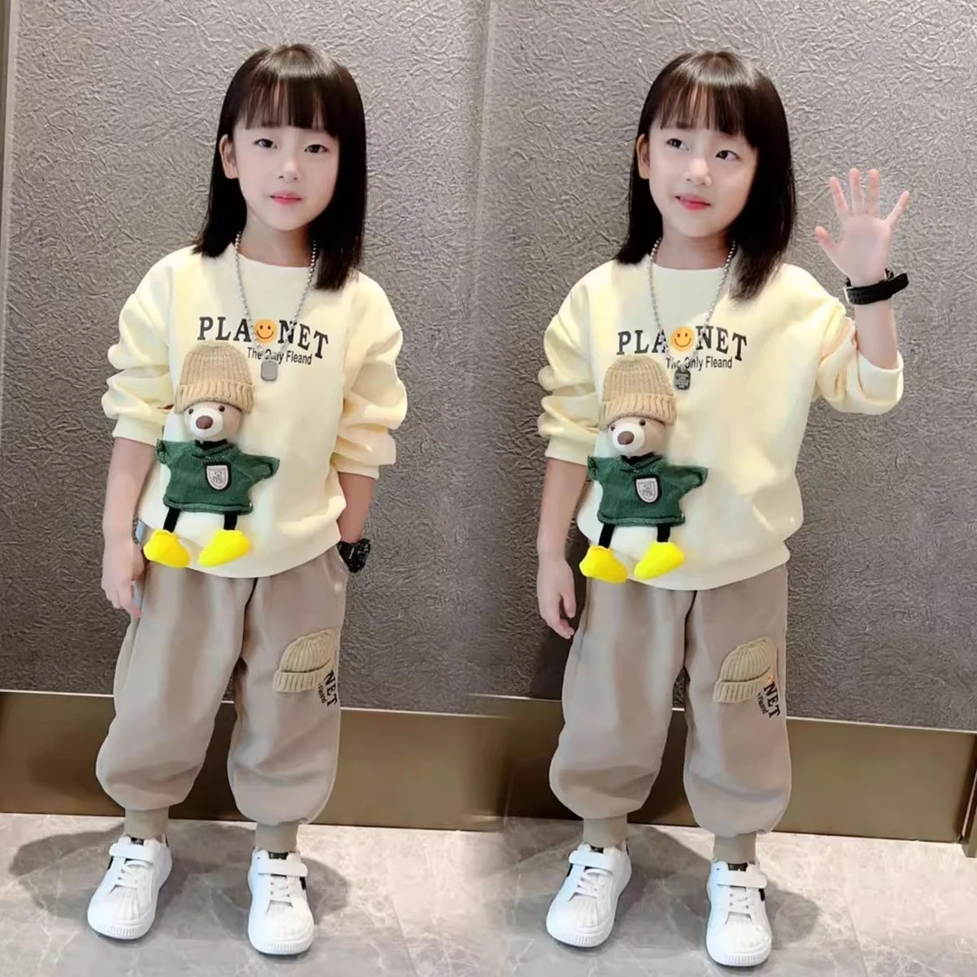 范哲萨女宝宝套装秋冬卡通小熊新款女童洋气卫衣儿童秋季女孩6衣