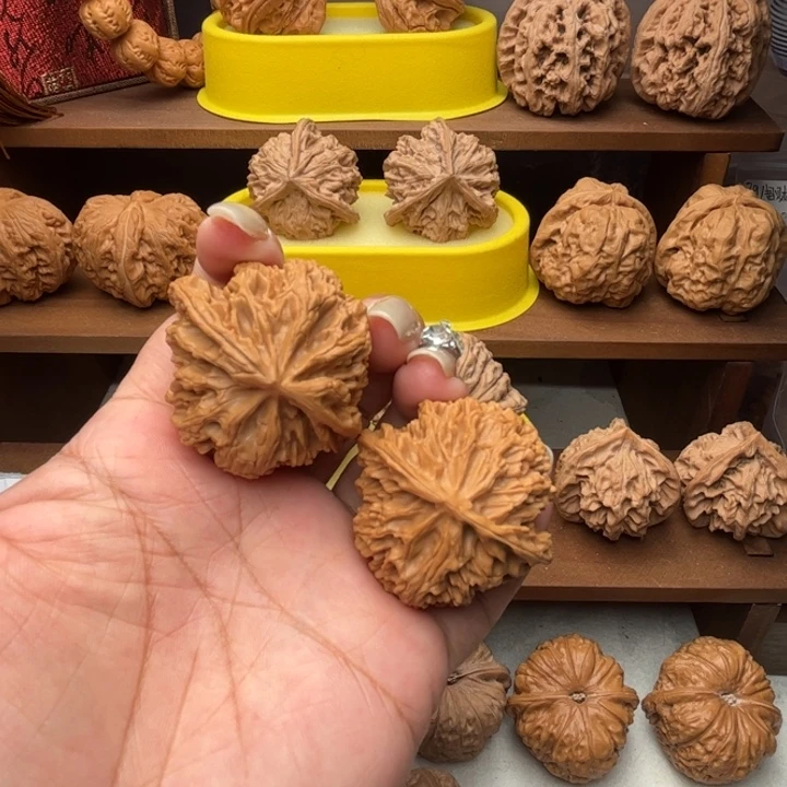 核桃老款苹果园44尺