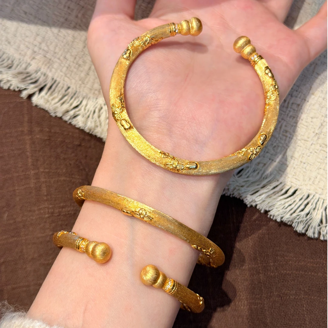 铜合金手镯 丝绒拉丝喜上福禄手镯  中古轻奢錾刻樱花葫芦开口镯