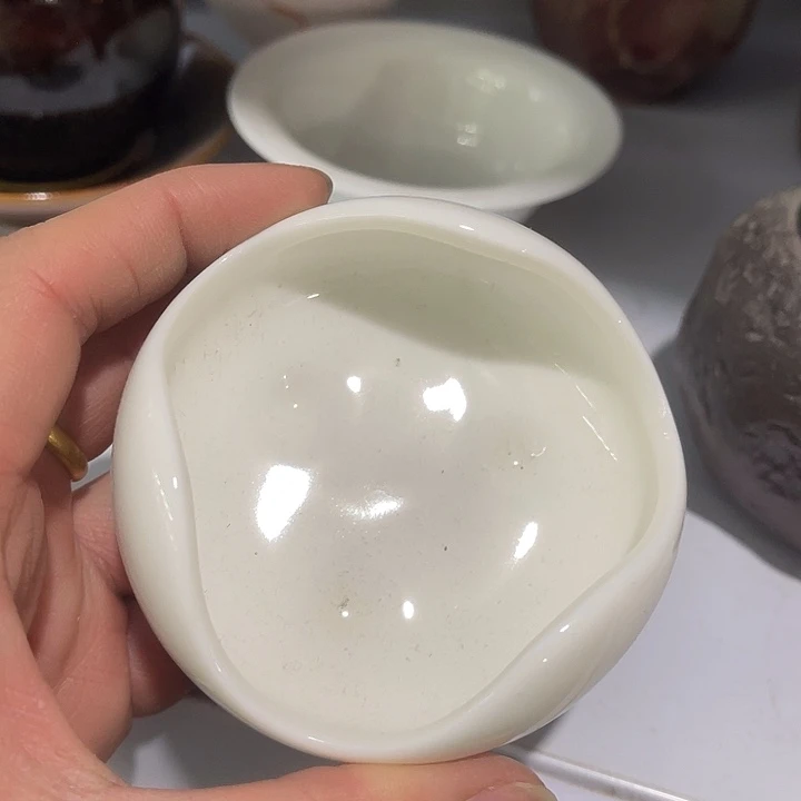 福利待遇多多哦哦哦