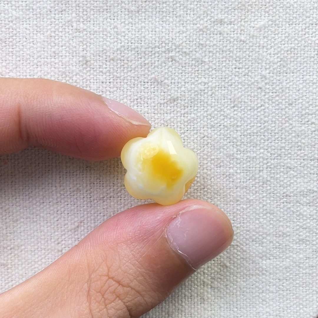 琥珀未镶嵌珠宝奇石星星