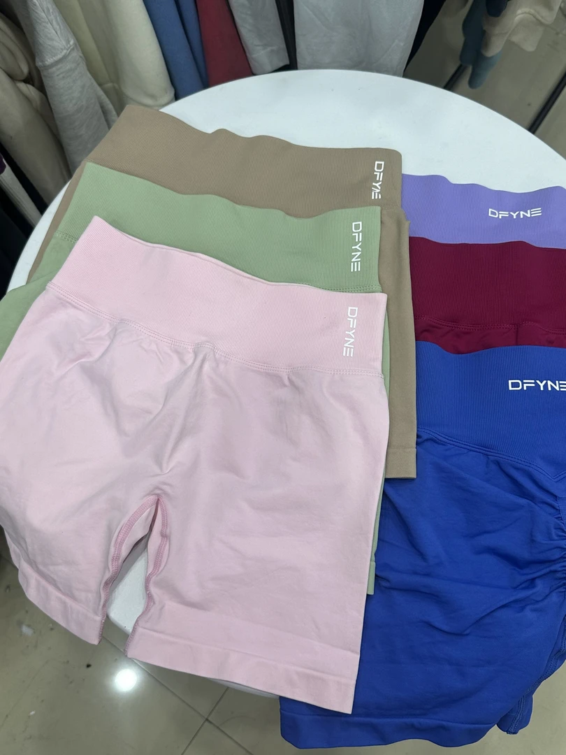 DF~高腰四分蜜桃纯色针织运动多巴胺色短裤16FG新27A长裤28H-A224